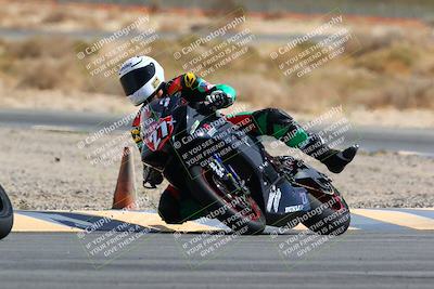 media/Mar-13-2022-SoCal Trackdays (Sun) [[112cf61d7e]]/Turn 4 (145pm)/